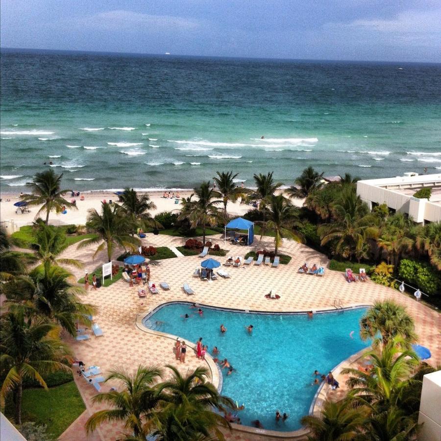 Spacious 1br On The Beach, The Tides, Hollywood,fl Apartment